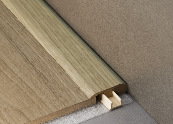 foto profiel 3 in one end profile umber